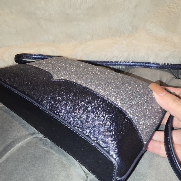 Euc kate spade blue Lola glitter crossbody bag - Picture 4 of 5